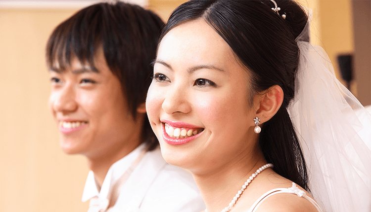 友達の結婚式に電報を送ろう 祝電の文例と おすすめアレンジ法 Ntt西日本